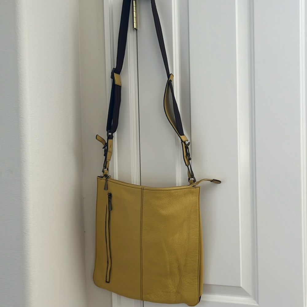 Plinio Visona Italy Yellow Leather Crossbody Bag Zippered